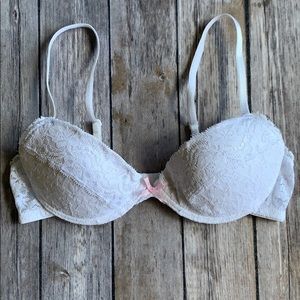 H&M White Lace Bra size 34A